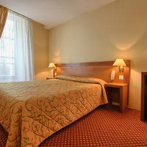 Hotel La Dependance, Paryż